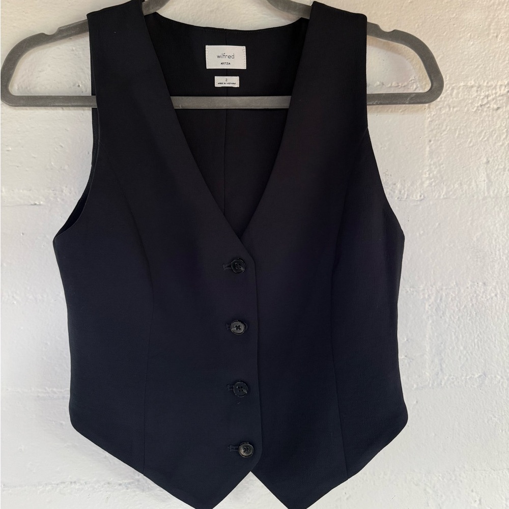 Wilfred Aritzia Deniro Vest - (Re)ssential - Picture 4 of 6